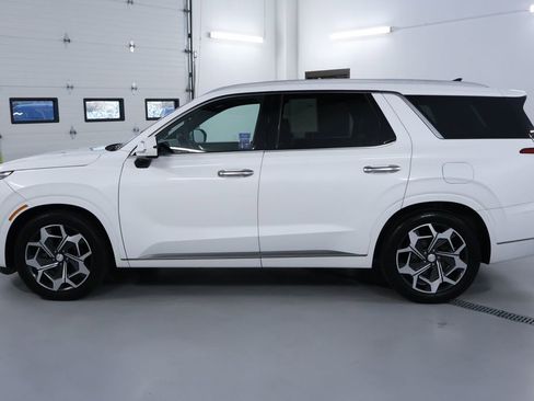 Used 2022 Hyundai Palisade Calligraphy image 4