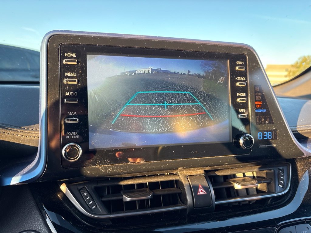 Used 2019 Toyota C-HR XLE FWD image 22