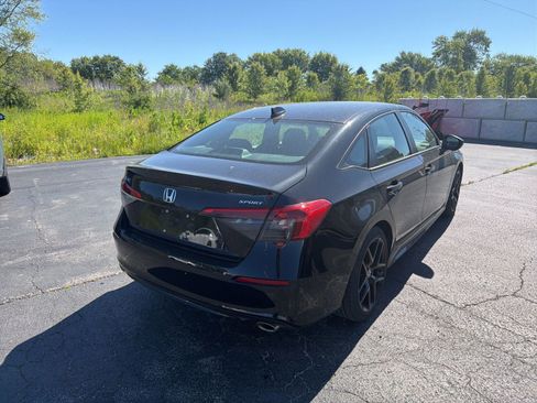 Used 2023 Honda Civic Sport image 6