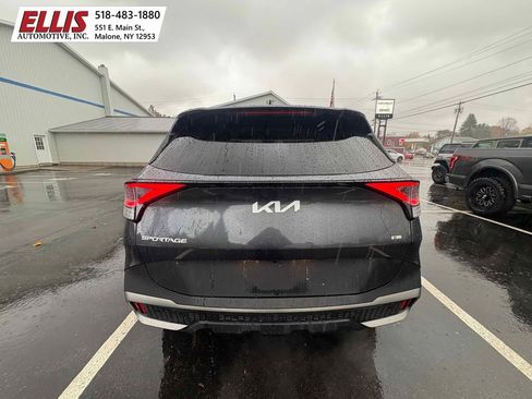 Used 2023 Kia Sportage X-Line w/ X-Line Premium Package image 4
