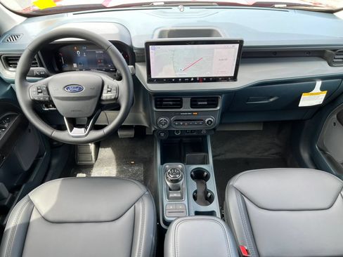 Used 2026 Ford Maverick Lariat w/ Black Appearance Package AWD/4WD image 3