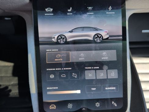 Used 2023 Lucid Air Touring AWD/4WD image 14