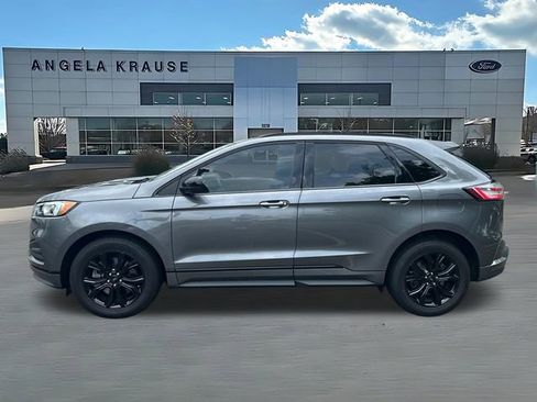 Used 2024 Ford Edge SE w/ Black Appearance Package AWD/4WD image 4