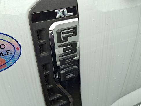 New 2024 Ford F350 XL w/ XL Chrome Package image 5