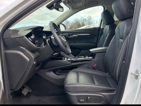 Certified 2023 Buick Envision Essence image 16