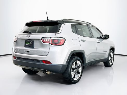 Used 2019 Jeep Compass Limited AWD/4WD image 9