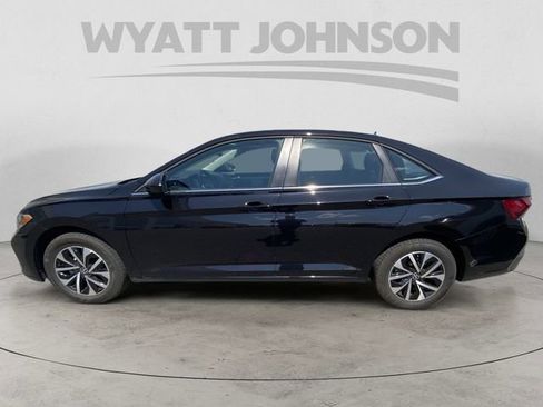 Used 2024 Volkswagen Jetta S image 3