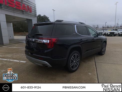 Used 2022 GMC Acadia SLT w/ Preferred Package image 11