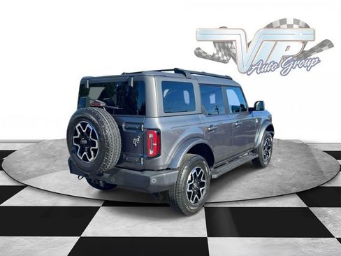 Used 2022 Ford Bronco Outer Banks AWD/4WD image 6