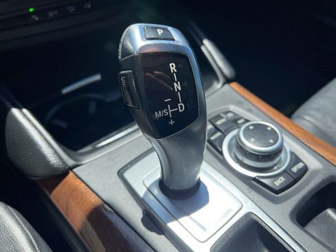 Used 2013 BMW X6 xDrive35i image 32