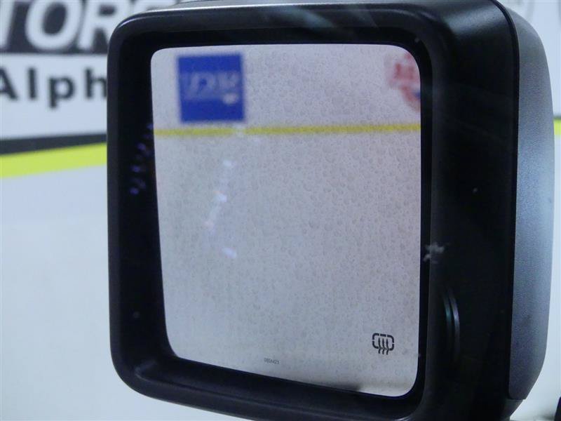 Used 2025 Jeep Wrangler Unlimited Sahara AWD/4WD image 26