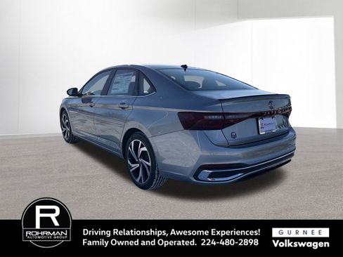 New 2026 Volkswagen Jetta SEL image 7