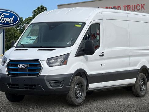 New 2026 Ford E-Transit 148 Medium Roof w/ Load Area Protection Package image 8