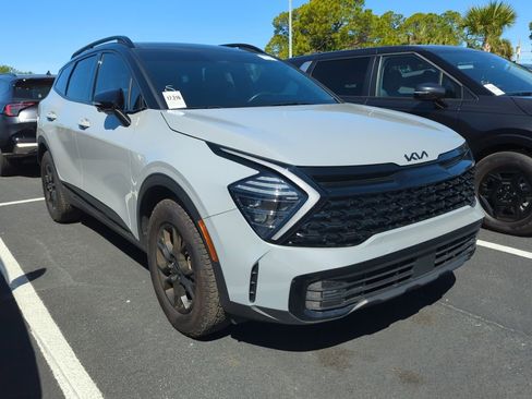Certified 2025 Kia Sportage X-Pro Prestige image 2