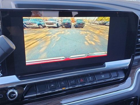 New 2026 GMC Sierra 1500 Elevation image 22