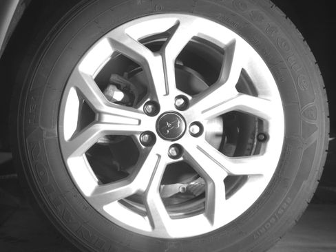 Used 2025 Jeep Compass Latitude image 14