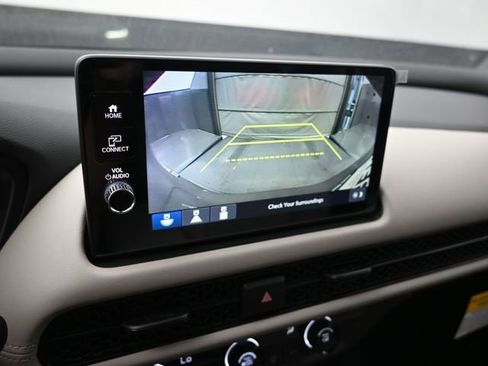 New 2026 Honda HR-V LX image 4