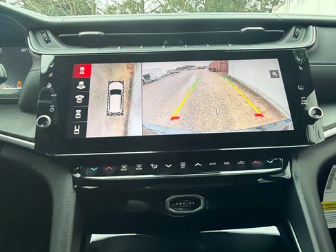 New 2026 Jeep Grand Cherokee Limited image 24