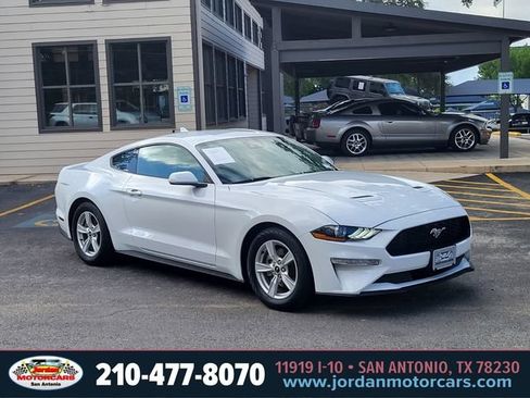 Used 2022 Ford Mustang Coupe RWD image 7