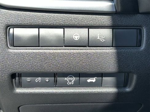 New 2026 Nissan Rogue Platinum w/ Platinum Premium Package image 32