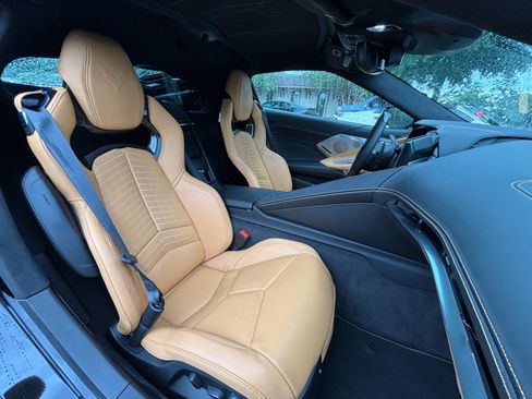 Used 2025 Chevrolet Corvette Z06 RWD image 20