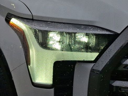 New 2026 Toyota Tundra Platinum AWD/4WD image 9
