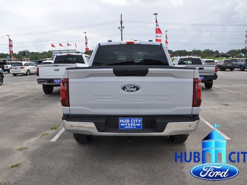 Used 2025 Ford F150 XLT w/ Equipment Group 301A Standard AWD/4WD image 4
