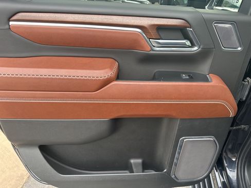 Used 2024 GMC Sierra 2500 Denali Ultimate image 21