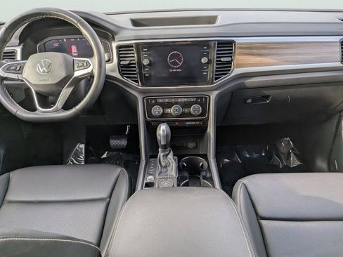 Used 2023 Volkswagen Atlas SEL AWD/4WD image 14