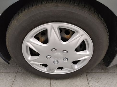 Used 2021 Nissan Sentra S FWD image 31