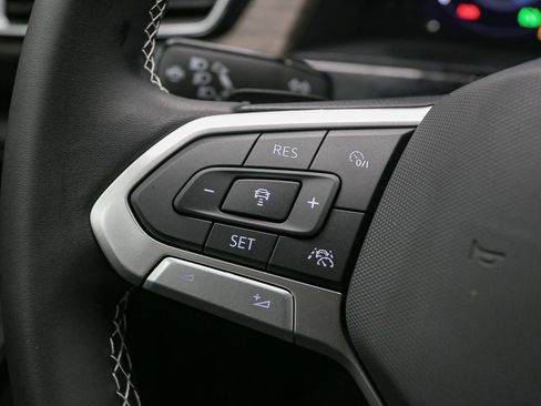 New 2026 Volkswagen Atlas SEL image 24