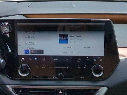 Certified 2026 Lexus RX 350 Premium w/ Accessory Package (Z1) FWD image 17