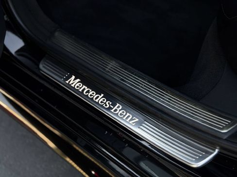 Used 2016 Mercedes-Benz S 550 Sedan image 27