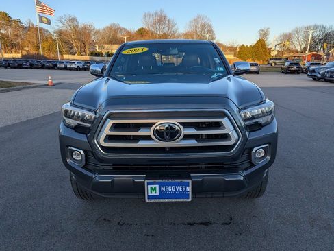 Used 2023 Toyota Tacoma Limited image 9