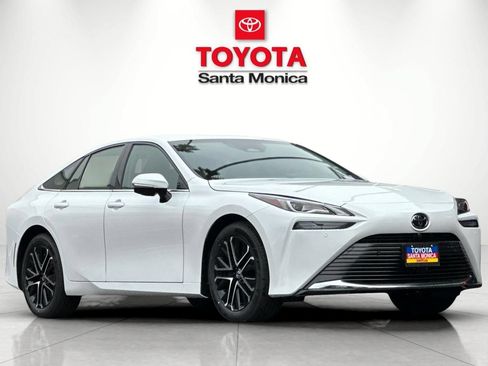 New 2026 Toyota Mirai RWD image 1