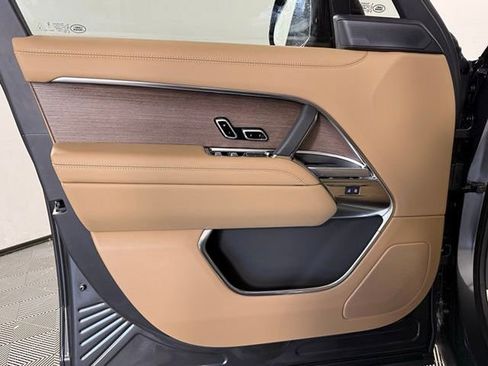 New 2026 Land Rover Range Rover SE AWD/4WD image 28