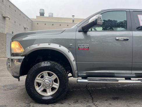 Used 2011 RAM 2500 Laramie image 9