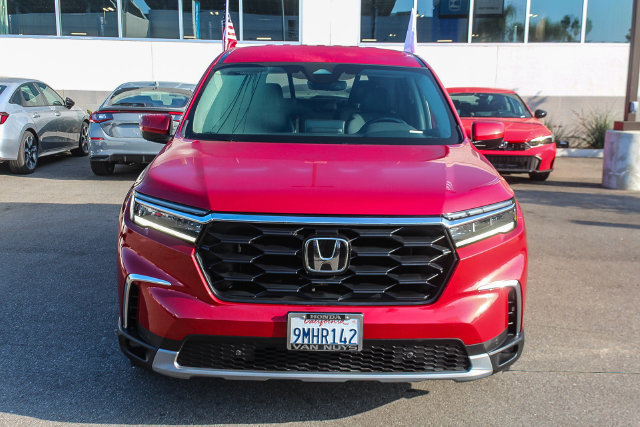 Used 2024 Honda Pilot EX-L image 2