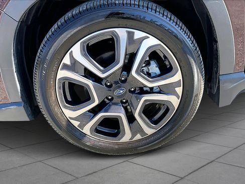 Used 2023 Subaru Ascent Touring image 10