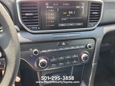 Used 2020 Kia Sportage LX FWD image 17