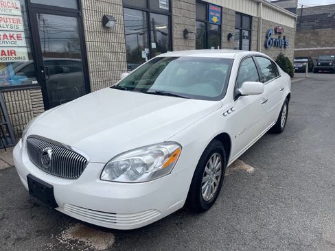 Used 2006 Buick Lucerne CX FWD image 1