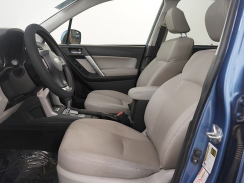 Used 2015 Subaru Forester 2.5i Limited image 23