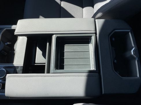 New 2026 Toyota Tundra SR5 w/ SR5 Convenience Package image 19