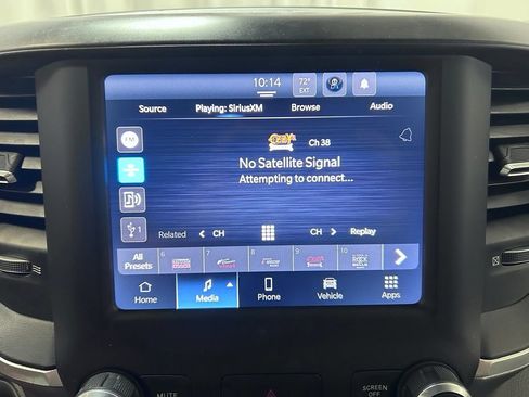Used 2022 RAM 1500 Big Horn AWD/4WD image 14