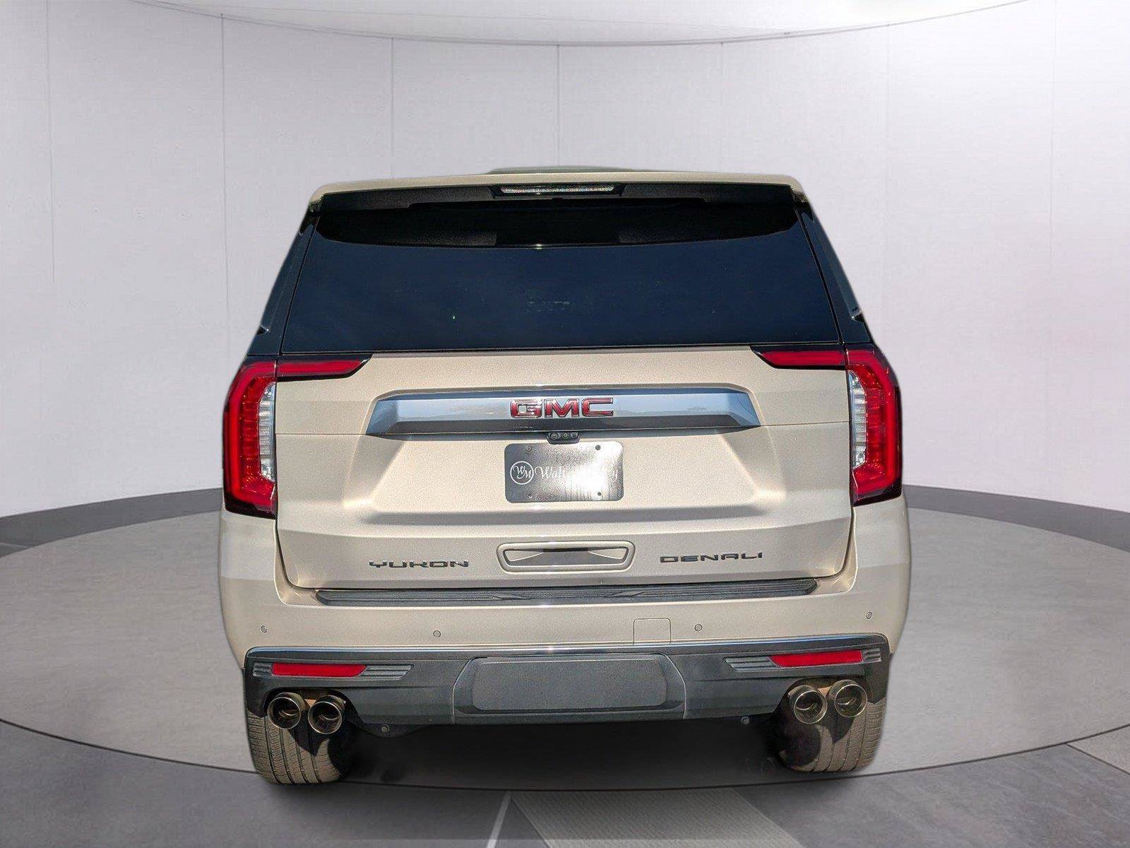 Used 2021 GMC Yukon Denali w/ Denali Premium Package RWD image 6