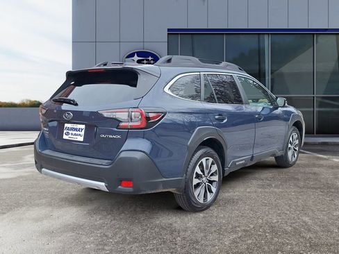 Certified 2025 Subaru Outback Limited w/ Popular Package #2 image 6