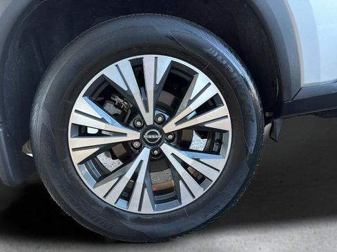 Certified 2023 Nissan Rogue SV image 13