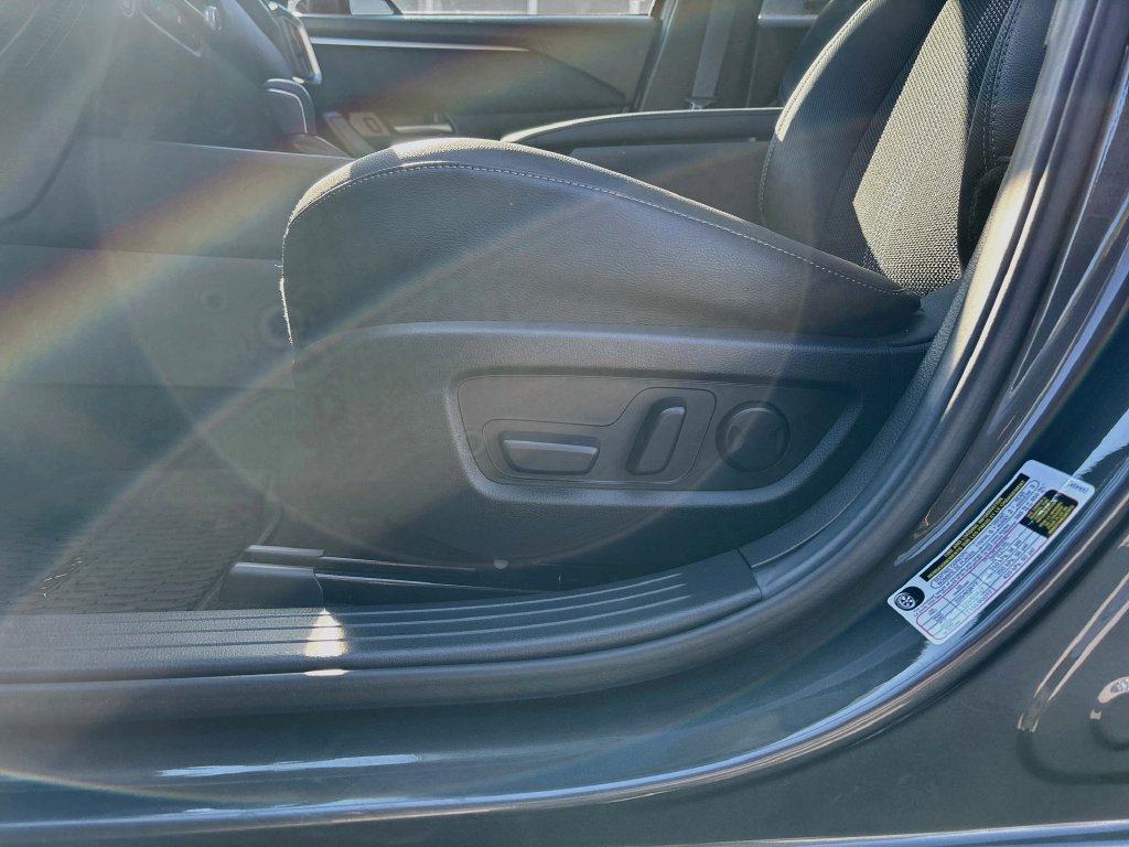 Used 2026 MAZDA CX-50 2.5 Hybrid w/ Weather Package AWD/4WD image 19