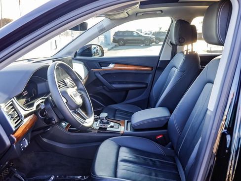 Used 2021 Audi Q5 e Premium Plus w/ Premium Plus Package image 19