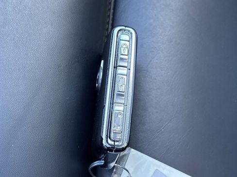 Used 2021 Volvo XC60 T5 R-Design w/ Advanced Package image 45